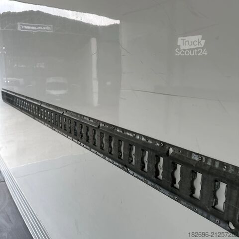 кутиевиден ван Iveco Daily 35c18