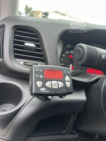 кутиевиден ван Iveco Daily 35c18