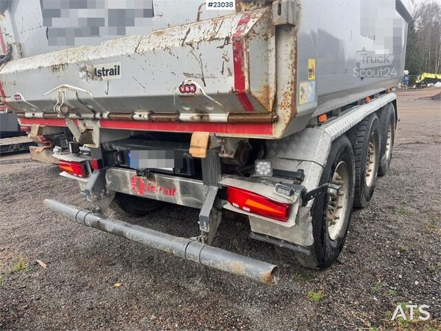 Тритандемний причіп Istrail Istrail triple-axle trailer