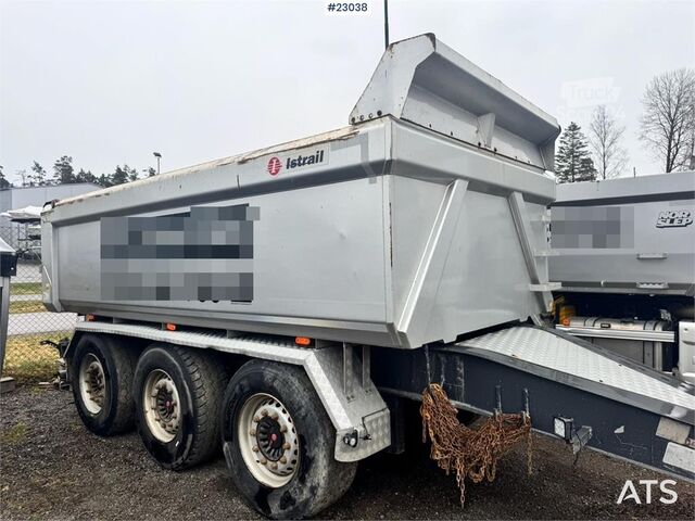 Тритандемний причіп Istrail Istrail triple-axle trailer