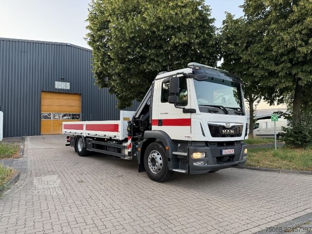 Jeřáb na nákladním automobilu MAN TGM 15.290 - HIAB 111 ES 3 HIDUO -223TKm