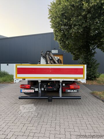 Jeřáb na nákladním automobilu MAN TGM 15.290 - HIAB 111 ES 3 HIDUO -223TKm