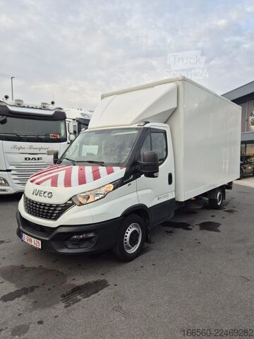شاحنة Iveco Daily 35 S 14 A8