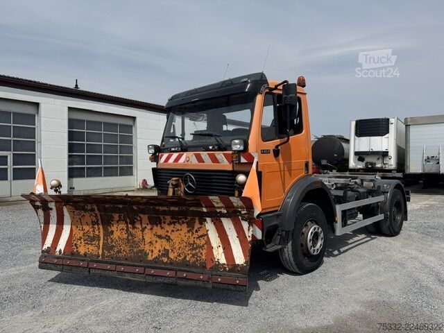 Chassi de caminhão Mercedes-Benz 1417 A 4x4 Allrad ex Kommune Kipper