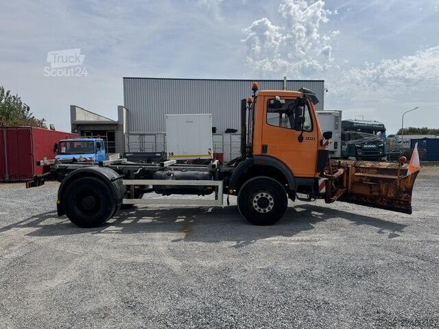 Camião basculante Mercedes-Benz 1417 A 4x4 Allrad ex Kommune Kipper
