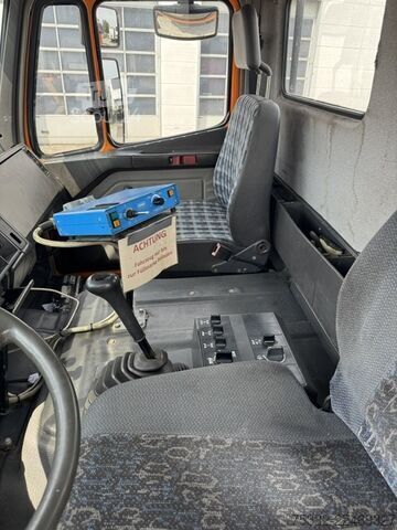 Camión volquete Mercedes-Benz 1417 A 4x4 Allrad ex Kommune Kipper