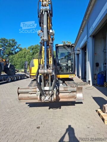 Bæltegraver Liebherr R 914 Compact Litronic