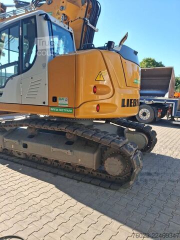 Bæltegraver Liebherr R 914 Compact Litronic
