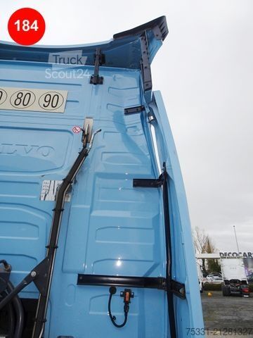 Standard tractor unit VOLVO FH 460 LNG