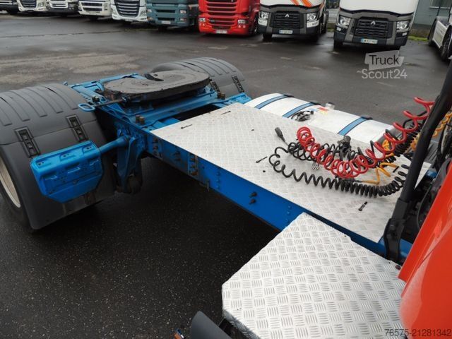 Tractor estándar SCANIA G440 Highline