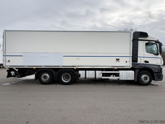 Camion de boissons MERCEDES-BENZ Actros2543*Lenk+Lift*Getränke Zertifikat*TÜV*LBW