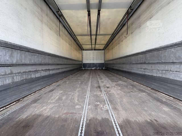 Camion de boissons MERCEDES-BENZ Actros2543*Lenk+Lift*Getränke Zertifikat*TÜV*LBW