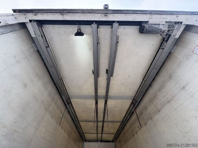 Camion de boissons MERCEDES-BENZ Actros2543*Lenk+Lift*Getränke Zertifikat*TÜV*LBW