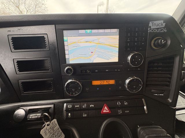 Camion de boissons MERCEDES-BENZ Actros2543*Lenk+Lift*Getränke Zertifikat*TÜV*LBW