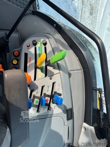 Tractor de curte SAME Dorado 100.4