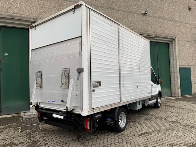 Προσαρμοσμένο φορτηγάκι Ford Transit 350 Furgone in Lega