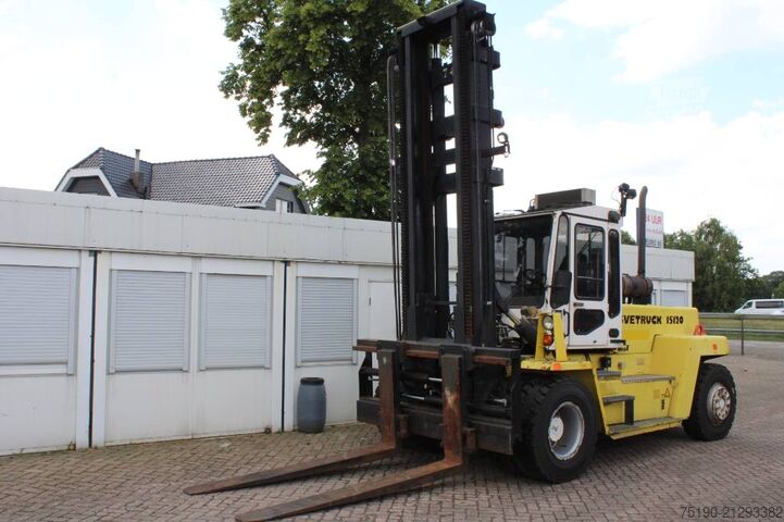 Carrello elevatore Svetruck 15120