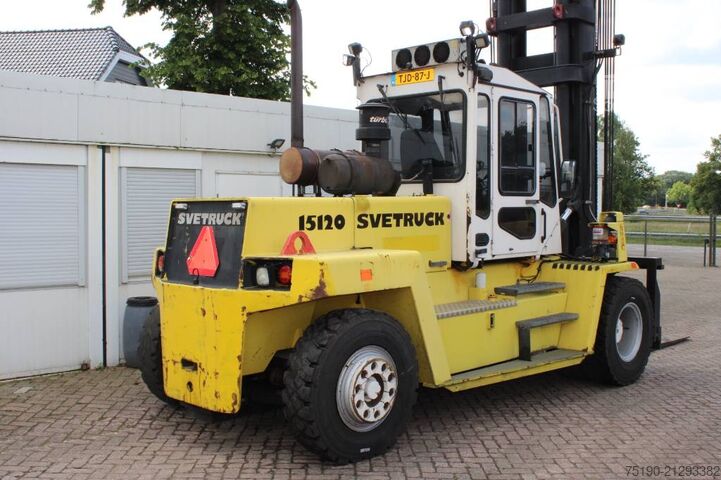 Carrello elevatore Svetruck 15120