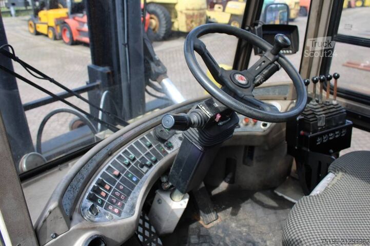 Carrello elevatore Svetruck 15120