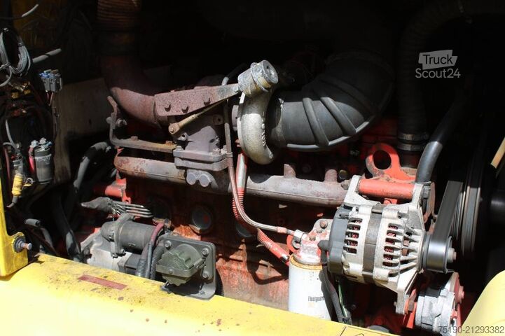 Carrello elevatore Svetruck 15120