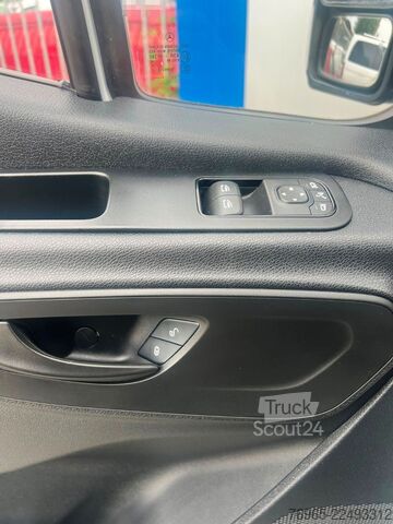 Фургон с высокой крышей MERCEDES-BENZ Sprinter 215 9G-TR HOCH+LANG KLIMA 3-SITZ KAMERA