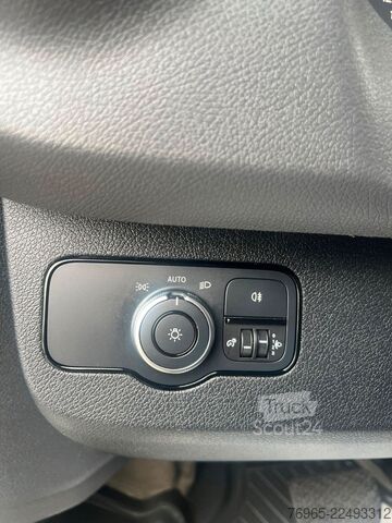 Фургон с высокой крышей MERCEDES-BENZ Sprinter 215 9G-TR HOCH+LANG KLIMA 3-SITZ KAMERA