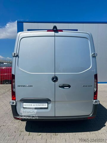 Panelvan MERCEDES-BENZ Sprinter 314 AUTOMATIK NAVI DISTRONIC KAMERA LED