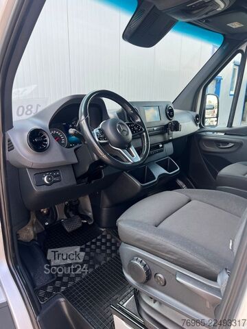 Panelvan MERCEDES-BENZ Sprinter 314 AUTOMATIK NAVI DISTRONIC KAMERA LED