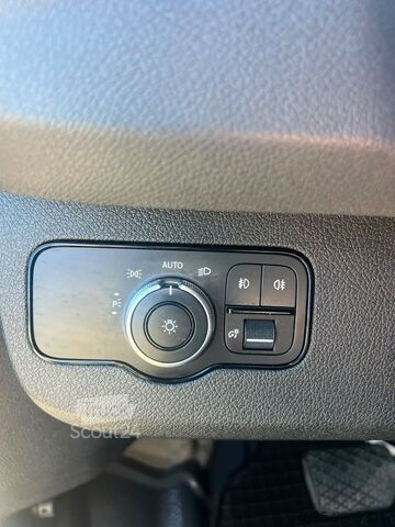 Panelvan MERCEDES-BENZ Sprinter 314 AUTOMATIK NAVI DISTRONIC KAMERA LED
