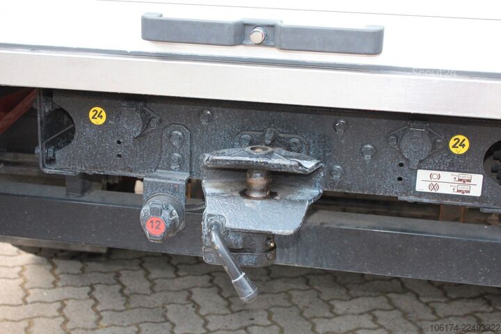 Spezial-LKW IVECO 95 E 18 4x4 Single Bereift  Feuerwehr LF 8/6