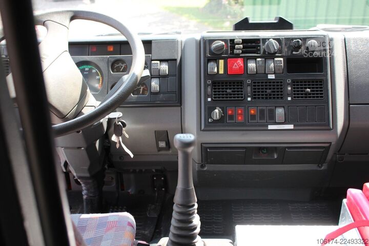 Spezial-LKW IVECO 95 E 18 4x4 Single Bereift  Feuerwehr LF 8/6
