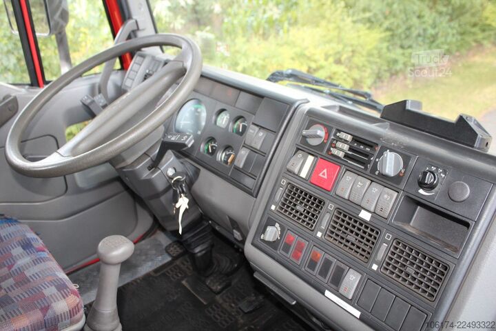 Spezial-LKW IVECO 95 E 18 4x4 Single Bereift  Feuerwehr LF 8/6