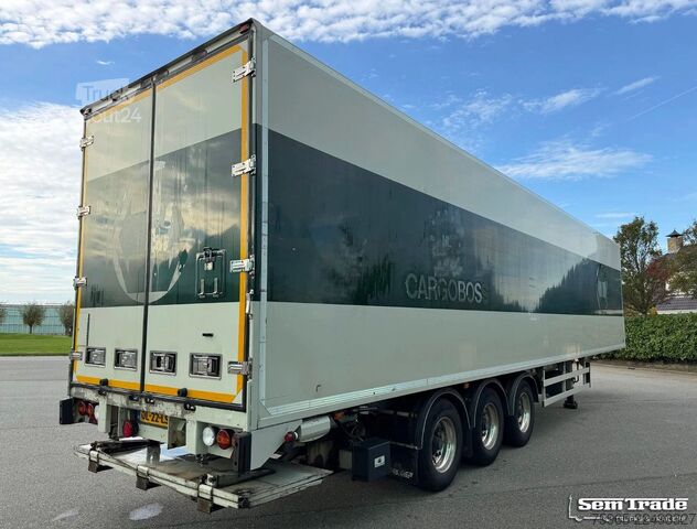 Hűtő félpótkocsi Burg O-3-42 VAN BEURDEN AIR CARGO ROLLERBEDS TAI
