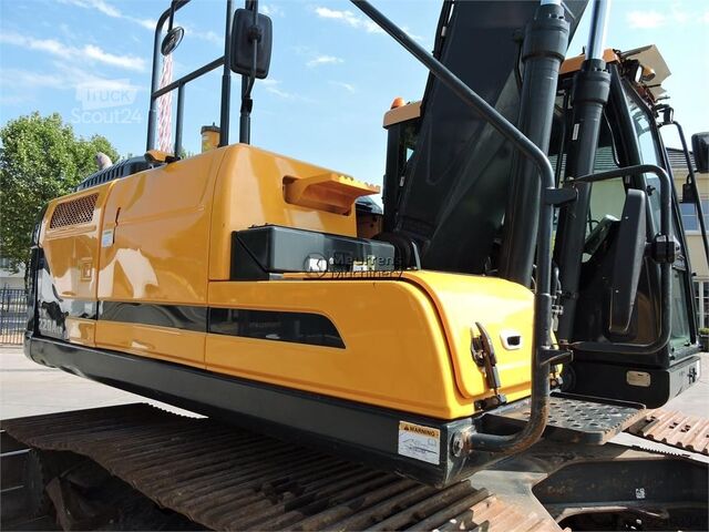 Pásové rýpadlo HYUNDAI HX220 LC Longreach CE