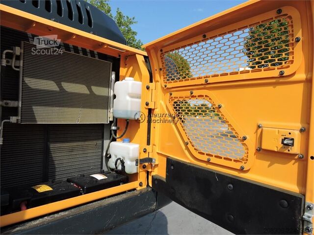 Pásové rýpadlo HYUNDAI HX220 LC Longreach CE