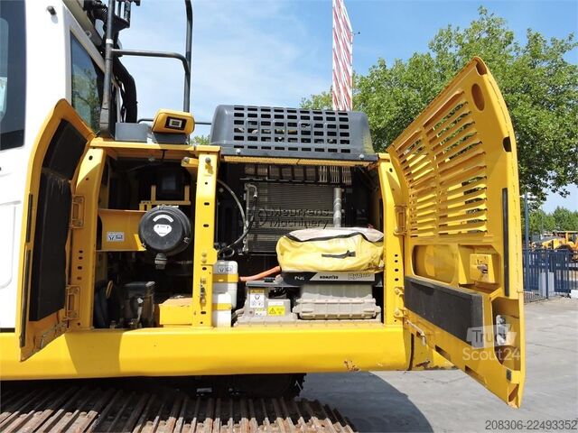 Pásové rýpadlo KOMATSU HB215 + GPS