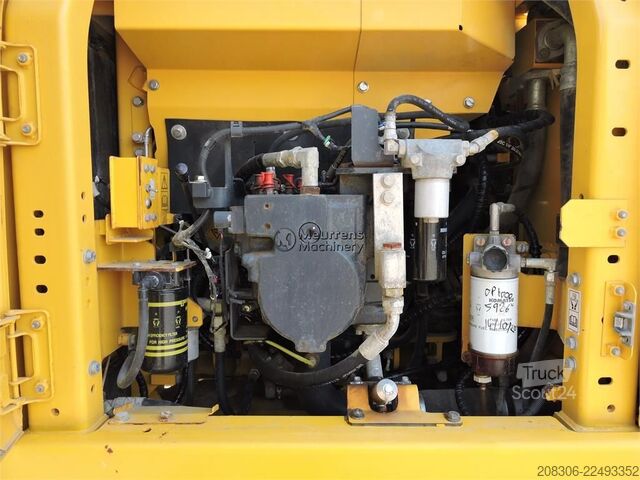 Pásové rýpadlo KOMATSU HB215 + GPS