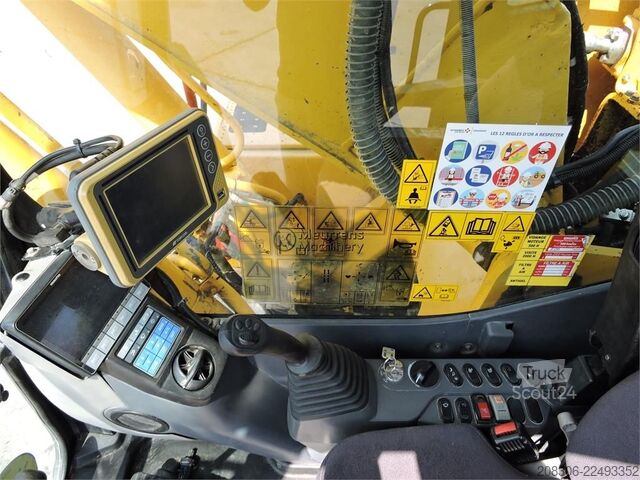 Pásové rýpadlo KOMATSU HB215 + GPS