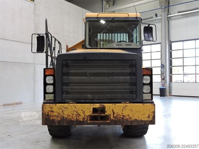  CATERPILLAR D250E
