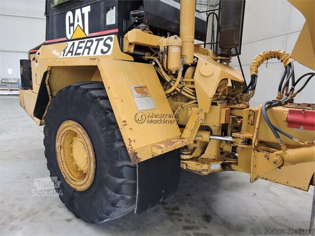  CATERPILLAR D250E