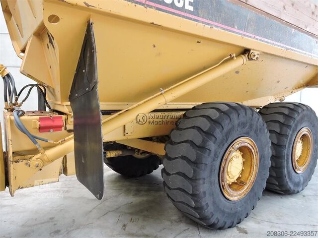  CATERPILLAR D250E