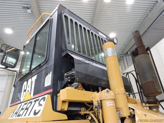  CATERPILLAR D250E