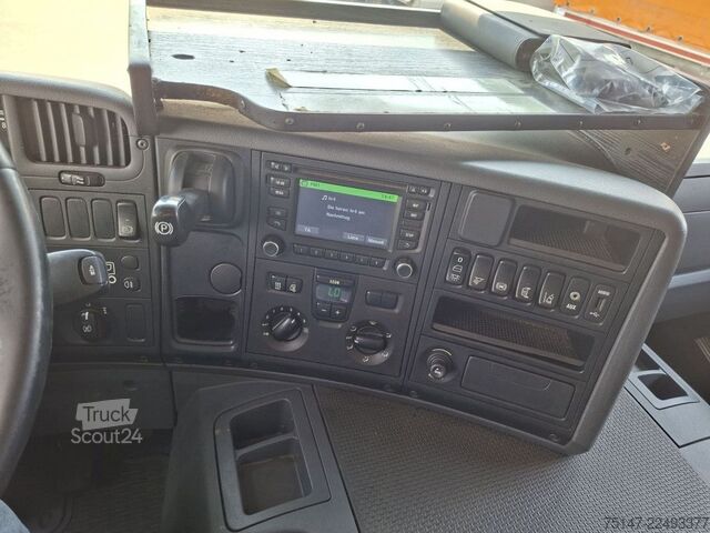 Φορτηγό πλατφόρμα με μουσαμά SCANIA P 250 4x2 L-Haus 1 Liege Tautliner Edscha