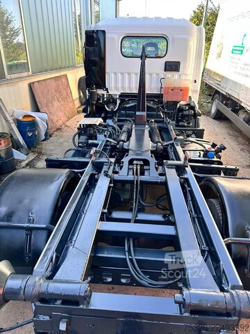 Autoutilitară basculantă RENAULT Pallift Abrollkipp