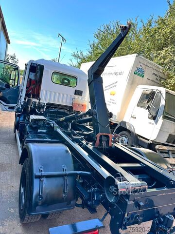 Autoutilitară basculantă RENAULT Pallift Abrollkipp