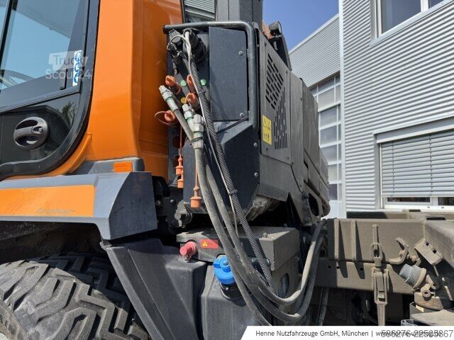  Lindner Unitrac 122 Ldrive