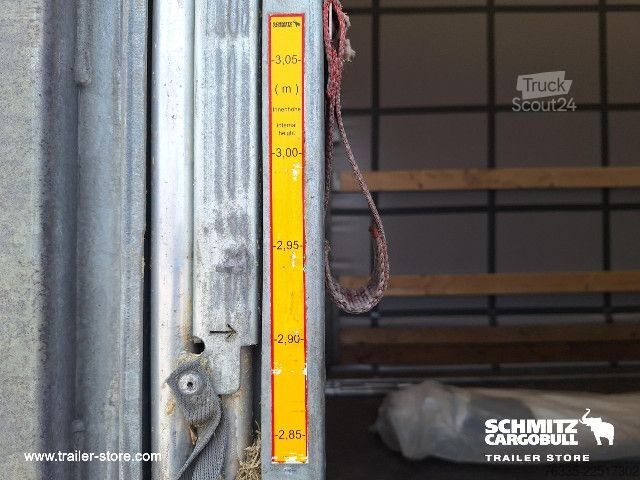 Open oplegger met zeil Schmitz Cargobull Curtainsider Mega