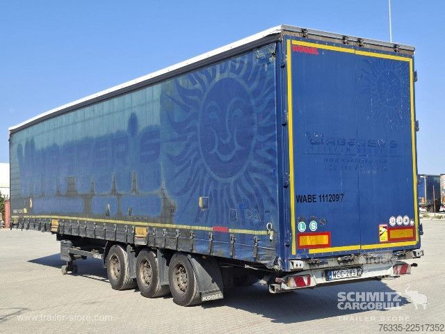 Semiremorcă deschisă cu prelată Kögel Curtainsider Mega