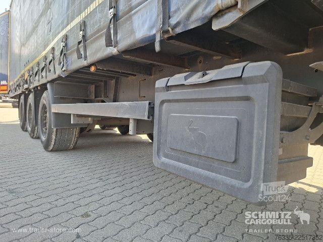 Semiremorcă deschisă cu prelată Kögel Curtainsider Mega