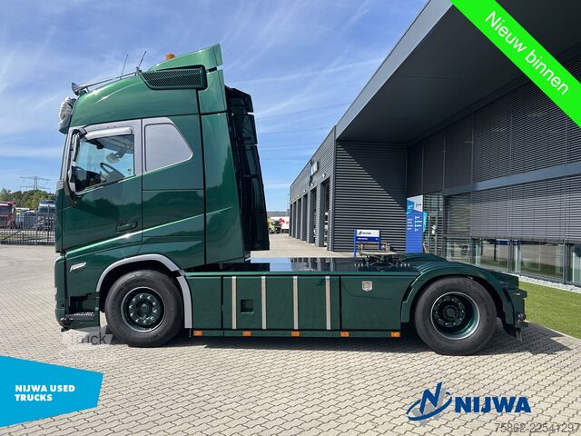 Стандарт-СЗМ Volvo FH 500 TC 4x2 Showtruck + I-Park